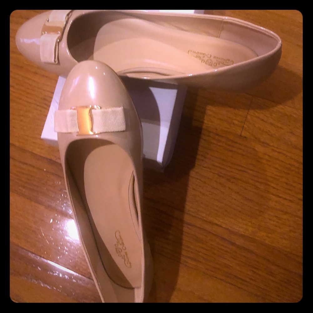 Journee Nude Flat Shoes